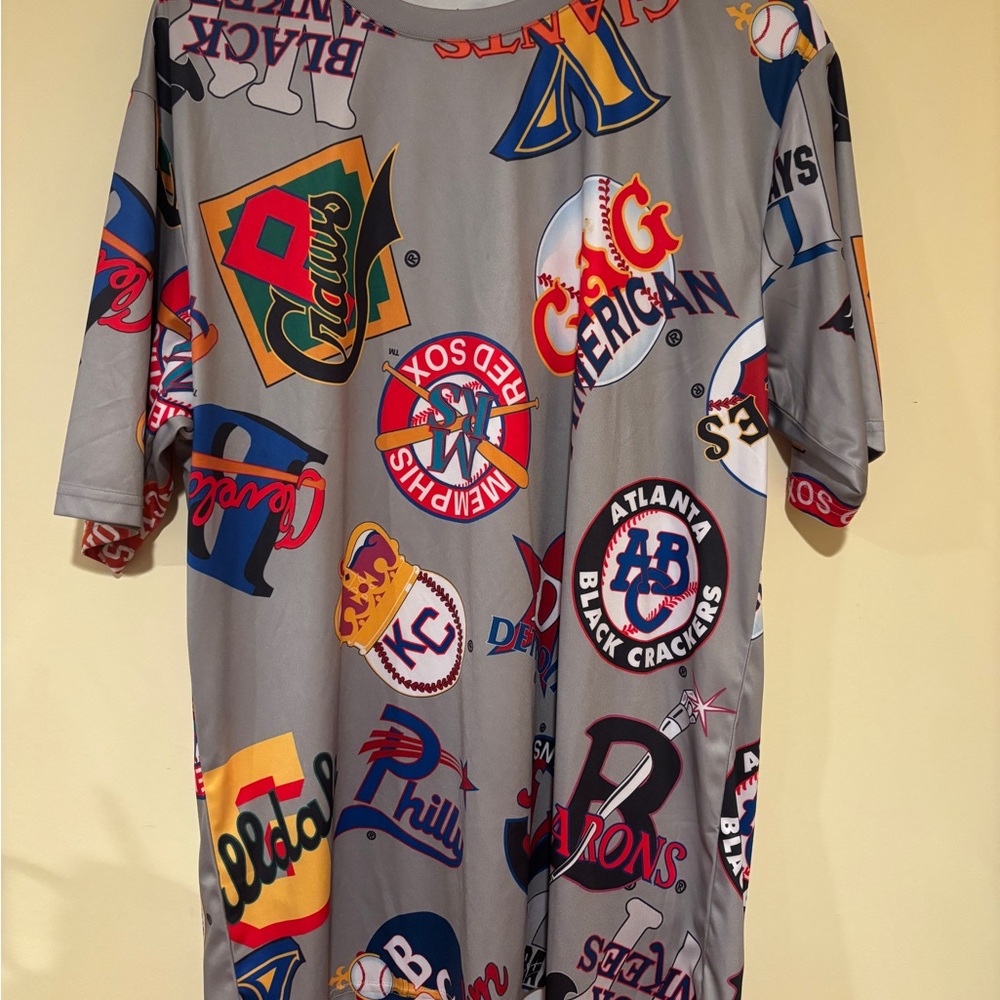 Negro League HoF Gray Graphic T-Shirt with Sports Logos